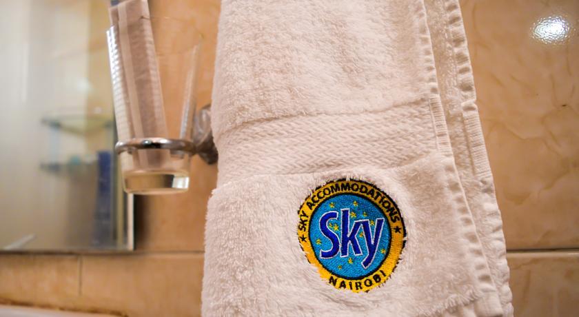 Sky Hotel Nairobi Bagian luar foto